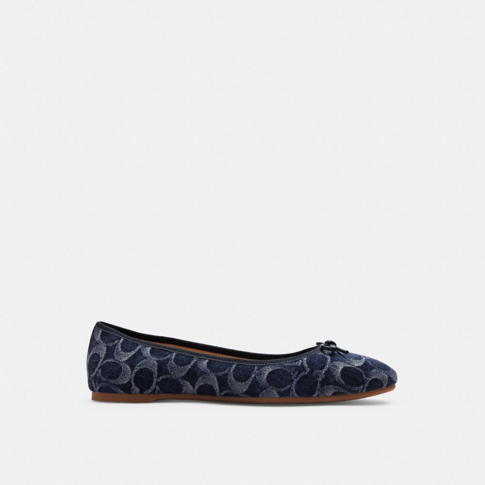 Blue Denim Coach Abigail Flat In Signature Denim Women Flats & Loafers | 1672FVUHD