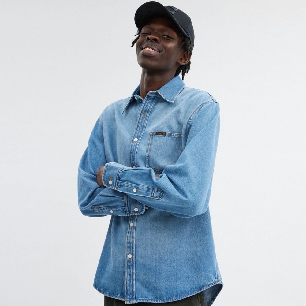 Light Wash Coach Denim Shirt Men Tops & Bottoms | 8195YAOCK